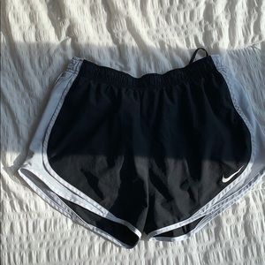 nike black running short